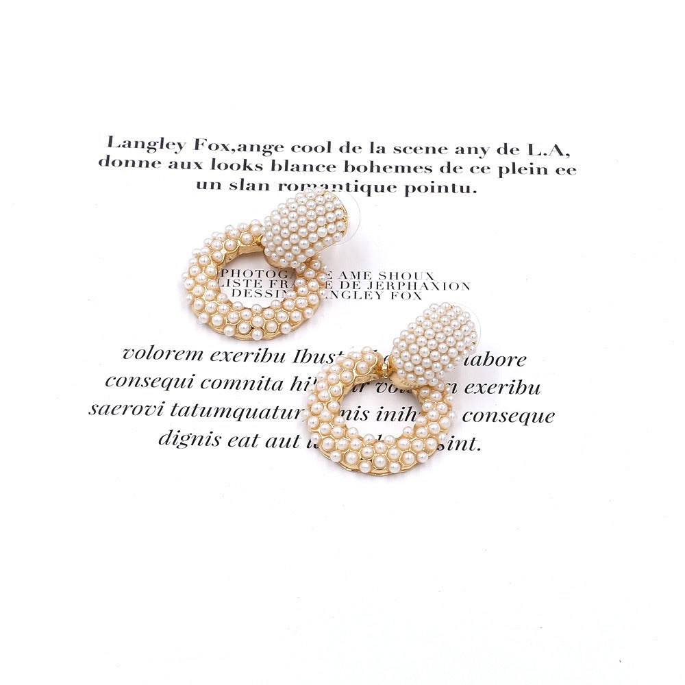 Luxe Divine Collection ~ Circled Inlaid Rhinestones Fashion/Costume Earrings