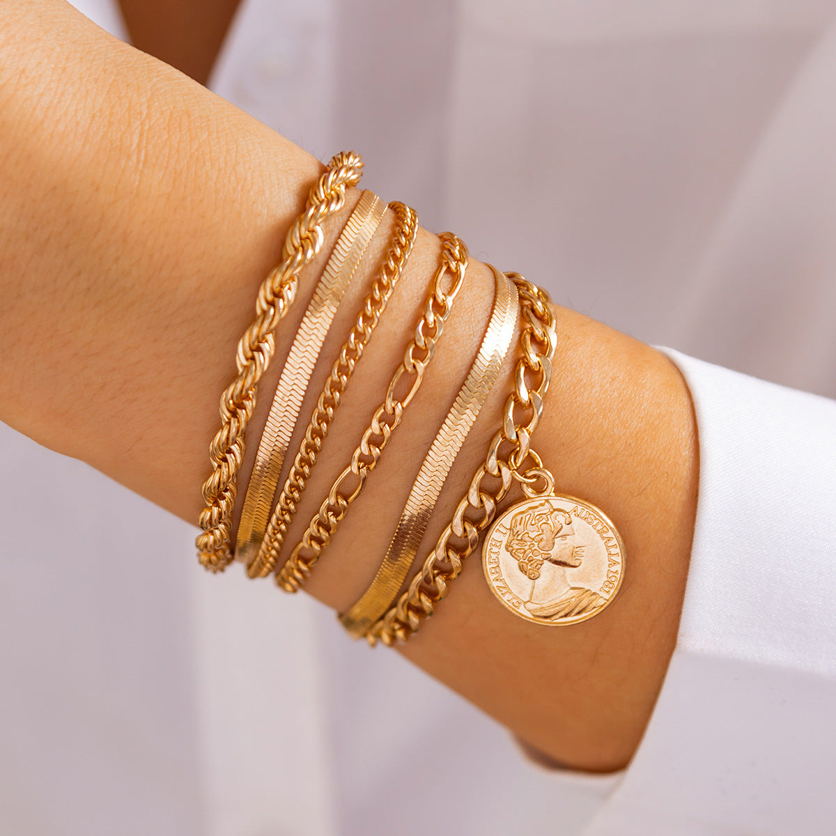 Luxe Divine Collection ~ Pendant Bracelet Set