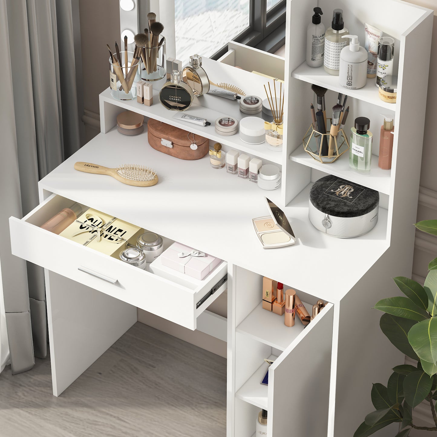 Luxe Divine Collection ~ White Make-up Vanity Table With Mirror And Lamp
