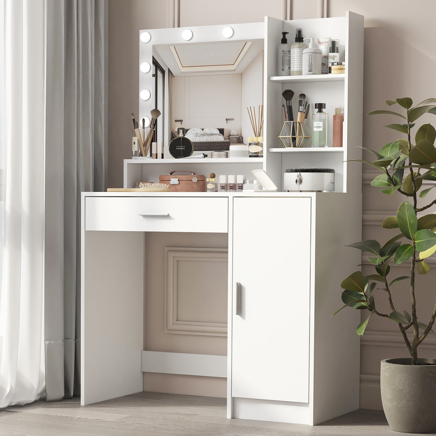 Luxe Divine Collection ~ White Make-up Vanity Table With Mirror And Lamp